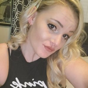 Meet your Posher, Bethany